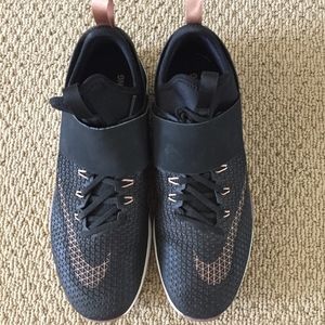 Nike Air Zoom Strong